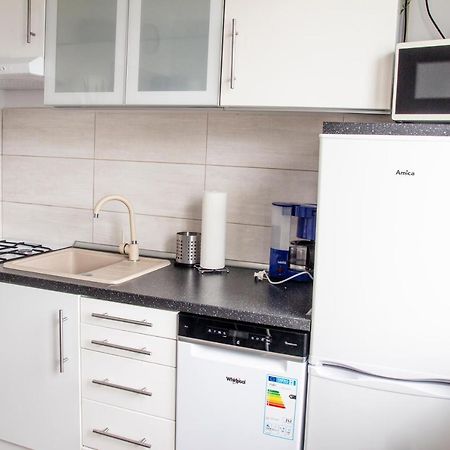 Al-Dom Apartamenty Szary Bursztyn โควอบเซก ภายนอก รูปภาพ