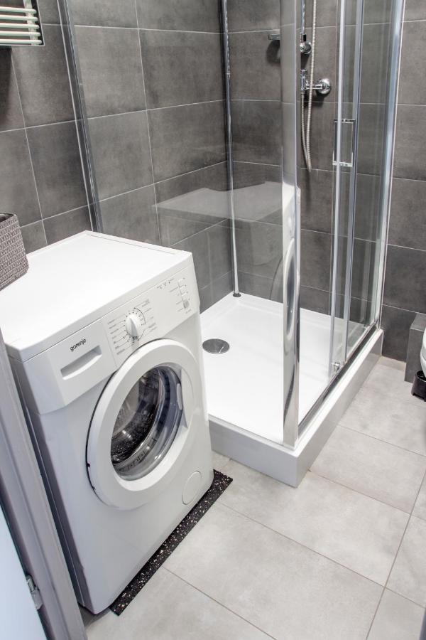 Al-Dom Apartamenty Szary Bursztyn โควอบเซก ภายนอก รูปภาพ